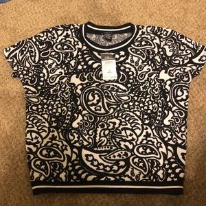 🆕Rue21 Patterned Top🆕